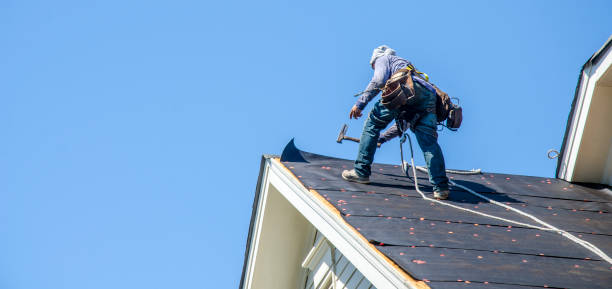 Best Local Roofing Companies  in Lyndonville, VT
